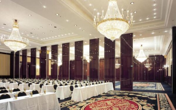 Sliding Folding Partitions