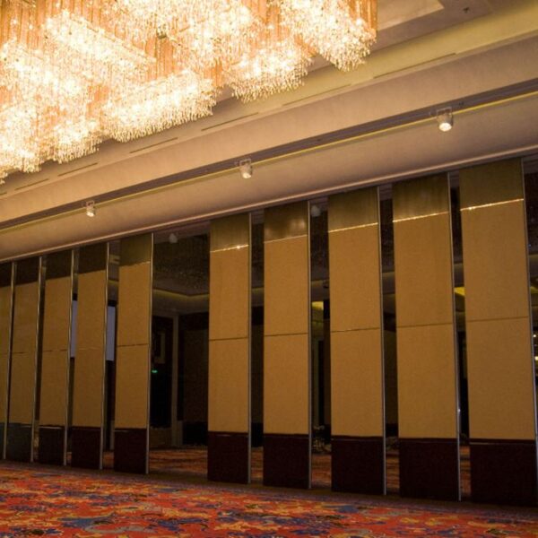 201604190923142231301.jpg Modernfold Operable Partition